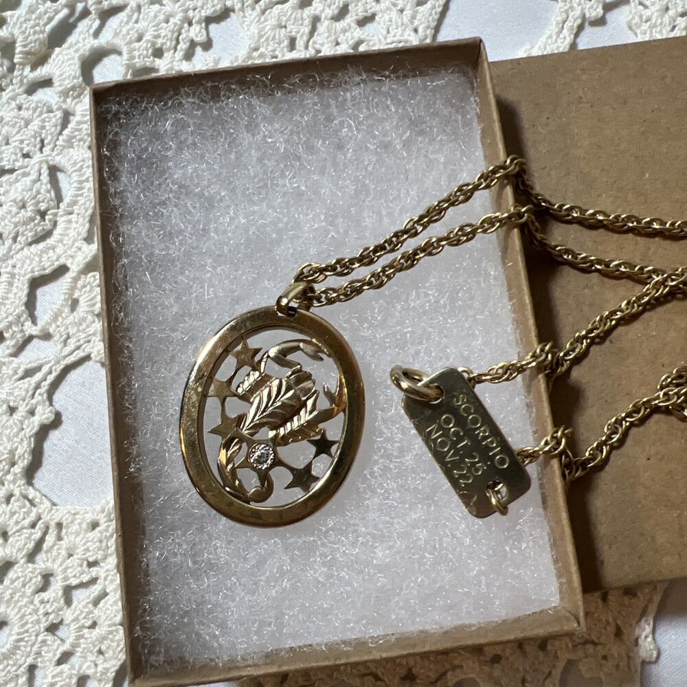 Vintage 1970s PIERRE CARDIN Zodiac Gold Tone Scorpion Scorpio Pendant Necklace